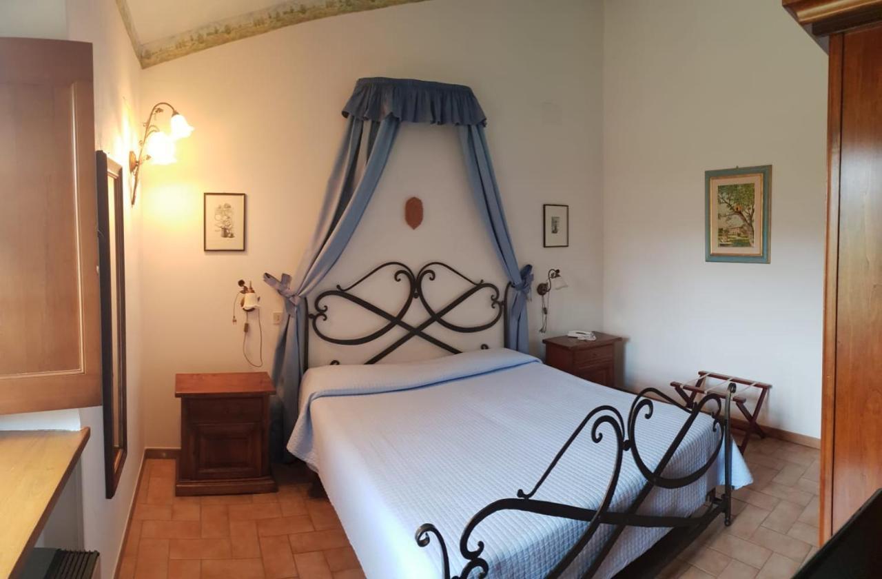 Il Colombaio Agriturismo Montegabbione Eksteriør bilde