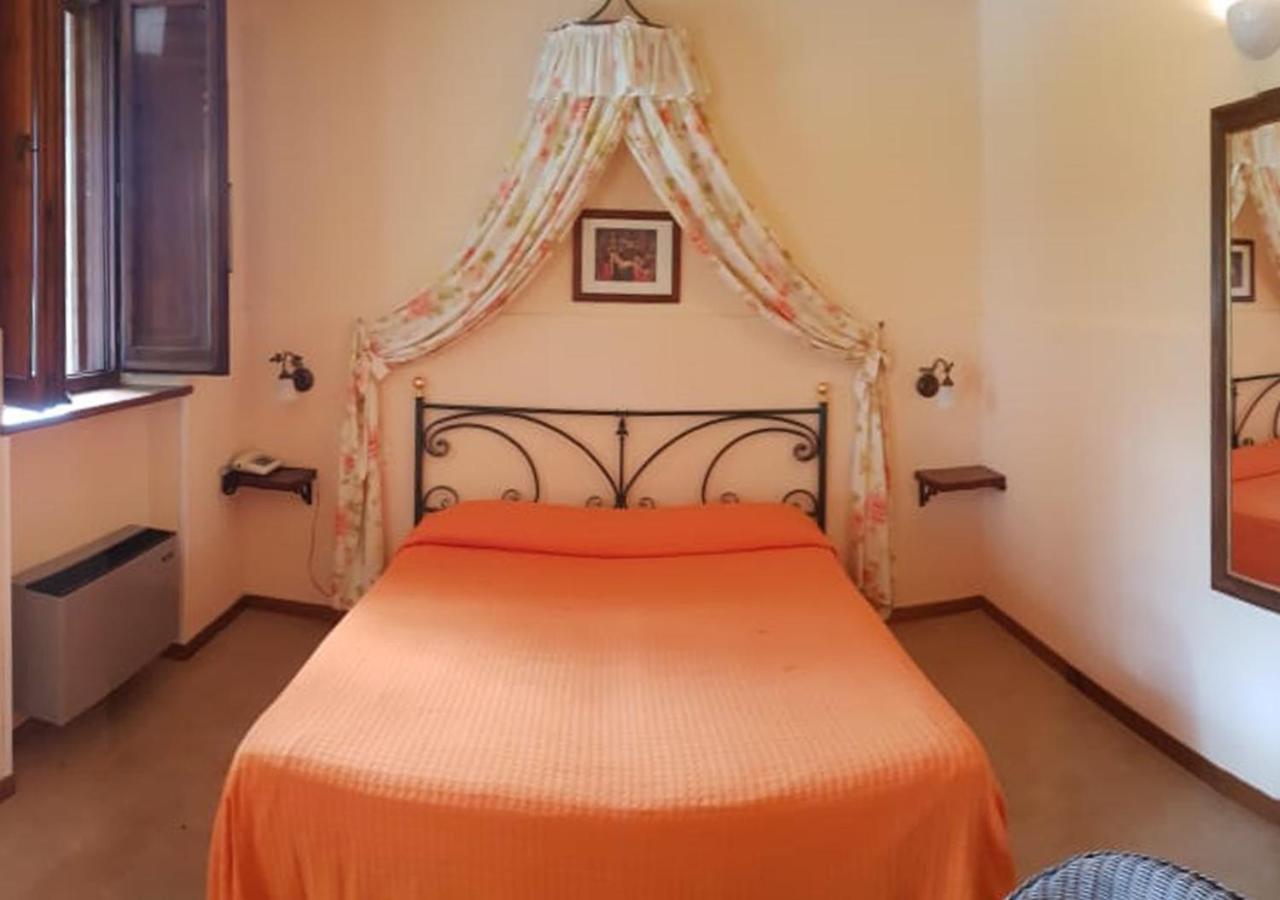Il Colombaio Agriturismo Montegabbione Eksteriør bilde
